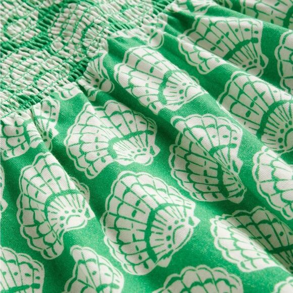 Boden Shirred Jersey Dress
Pea Green Seashells Youth NWT in packaging - Picture 4 of 6